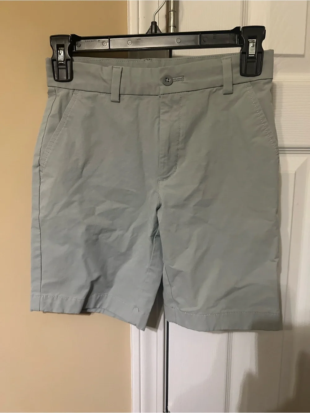 Vineyard Vines Light Gray Flat Front Chino Shorts